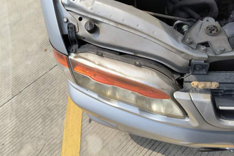 Used FORTHING Lingzhi 2013 V3 1.5L 7-Seater Standard Model II
