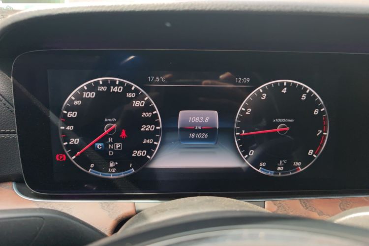 Used Mercedes-Benz E-Class 2016 E 200 L
