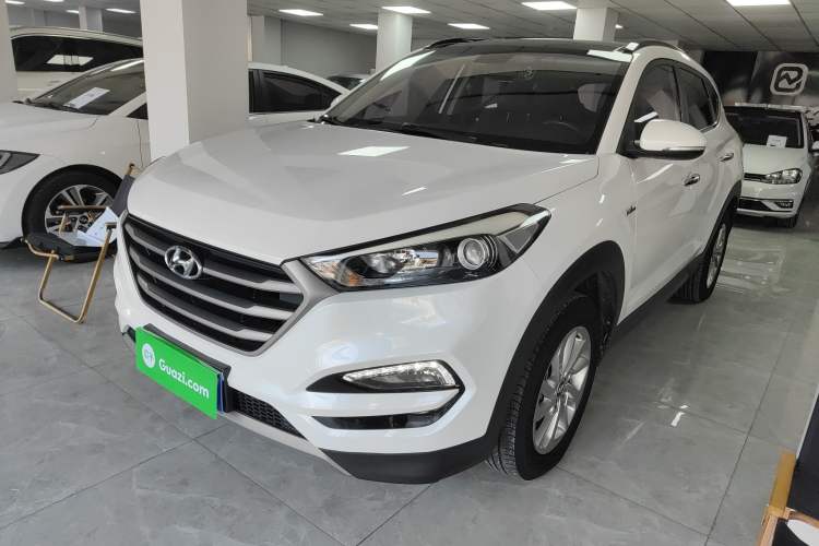 Used Hyundai Tucson 2018 1.6T Dual-Clutch Two-Wheel Drive 15th Anniversary Special Edition
