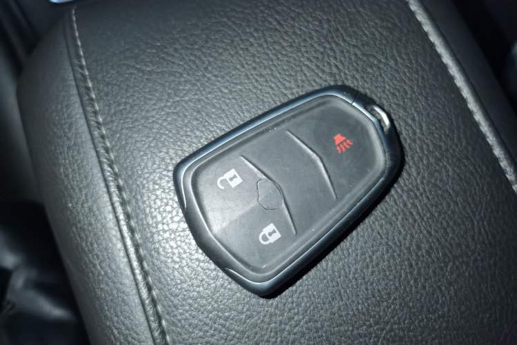 Used Cadillac XT4 2021 28T Two-Wheel Drive Tech Edition