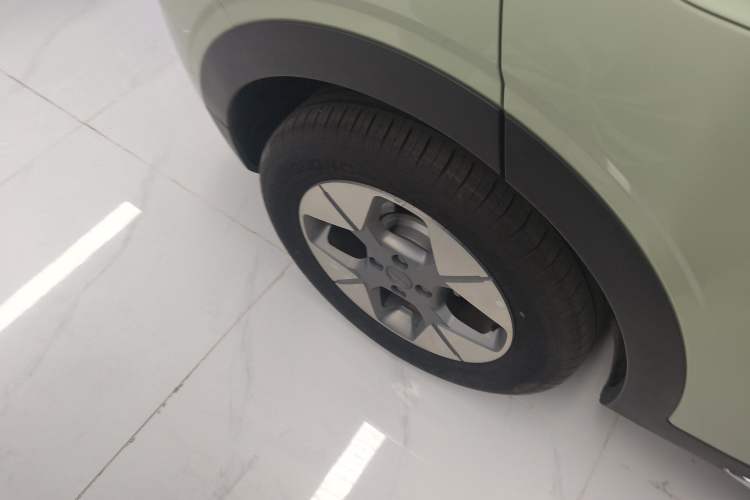 Used Geely Galaxy Geome 2025 UP 410km Exploration+ Edition
