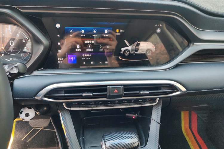 Used GAC Trumpchi GS4 2022 270T Automatic Smart Drive Technology Edition Audio And AC Panel