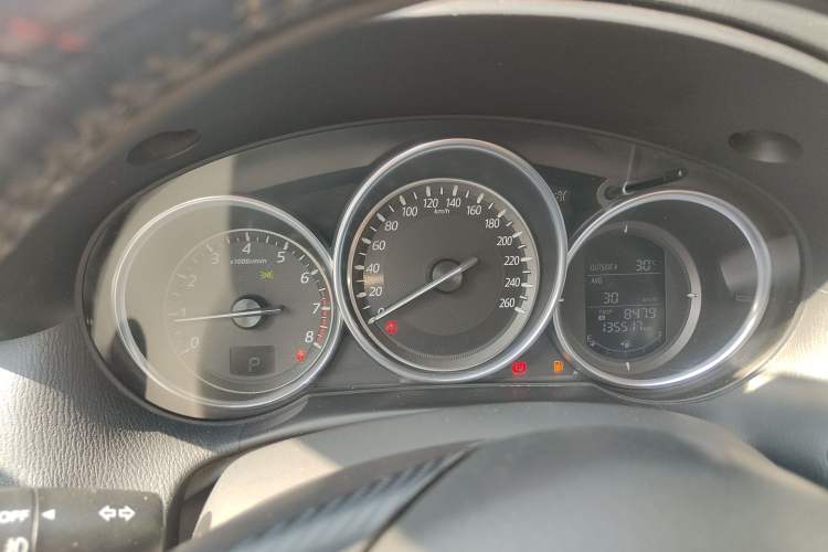 Used Mazda CX-5 2015 2.0L Automatic 2WD Comfort Edition
