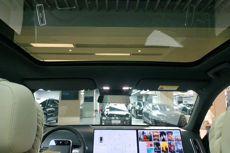 Used Li Auto L6 2025 Pro Smart Refresh Edition Headliner