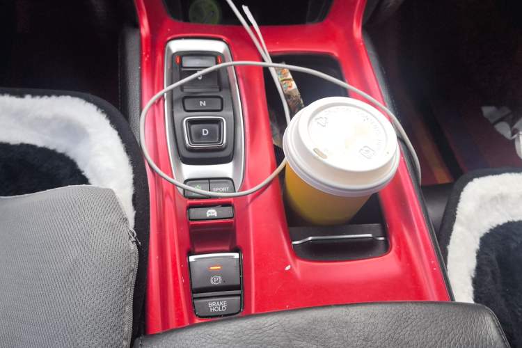 Used Honda Inspire 2019 Rui·Hybrid 2.0L Jingya Edition China VI Gear Lever