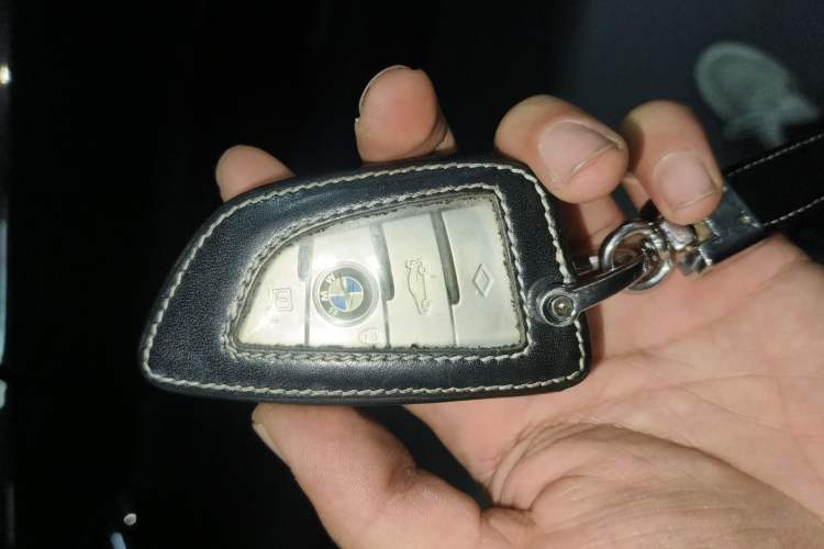 Used BMW 5 Series 2020 530Li Luxury Edition Premium Package Vehicle Key