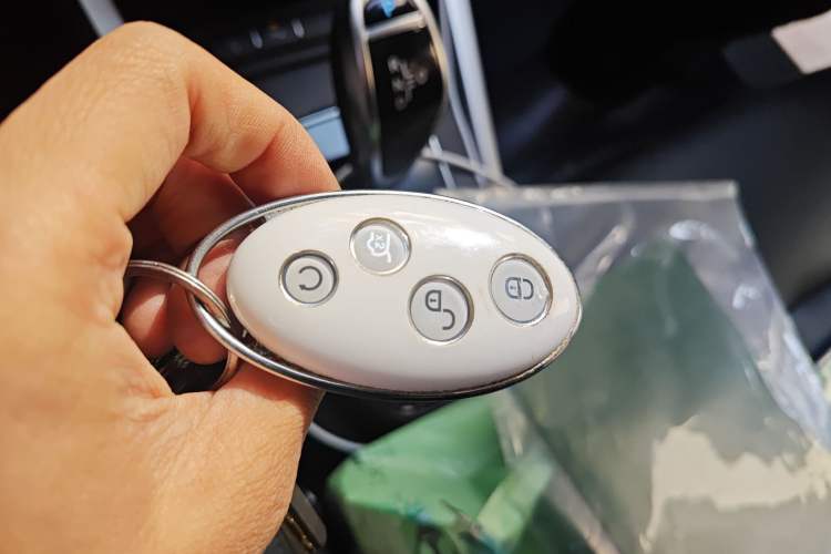 Used BYD Yuan New Energy 2018 EV360 Smart Connect Cool Edition