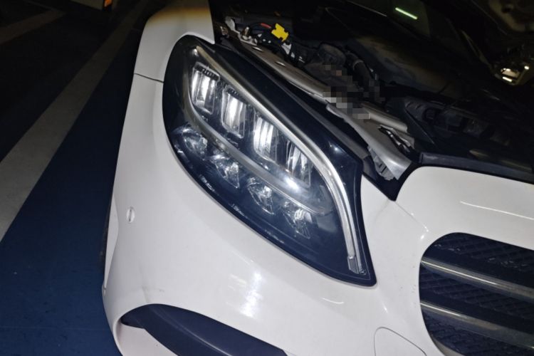 Used Mercedes-Benz C-Class 2019 C 260 Sport Edition Right Front Headlight