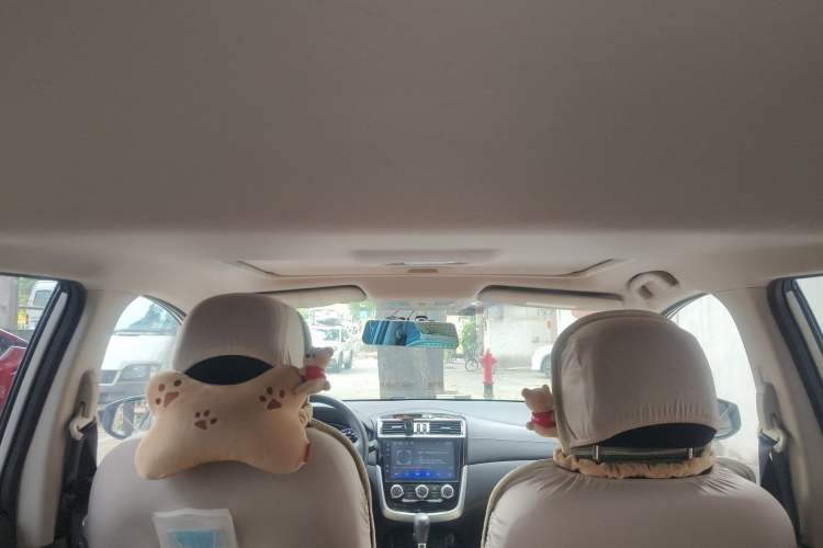 Used Nissan Tiida 2016 1.6L CVT Cool Dynamic Edition