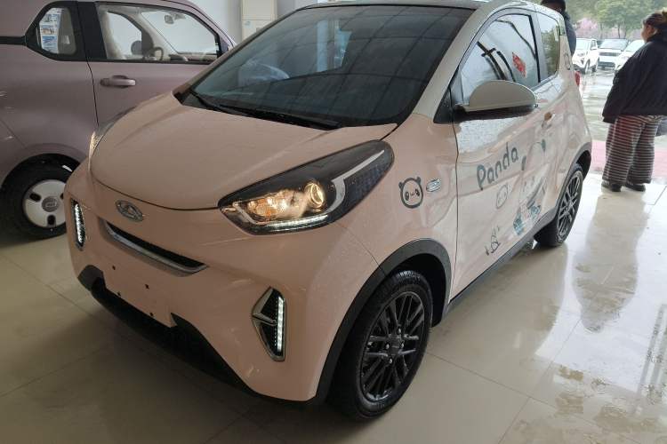 Used Chery Little Ant 2024 Youth Edition 251km True Love Edition 23.99 kWh