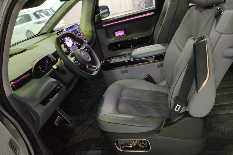 Used Zeekr MIX 2025 Intelligent Driving Version