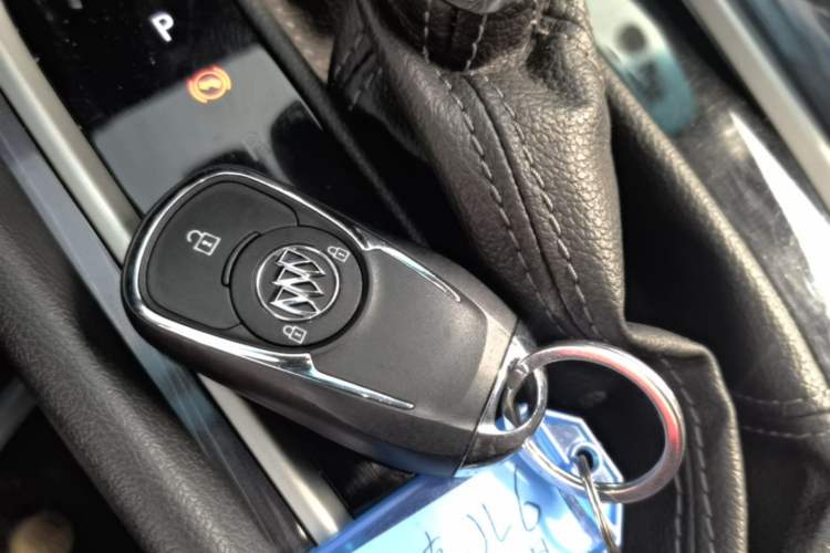 Used Buick GL6 2019 18T 6-Seater Connected Luxury Version China VI Standard Vehicle Key