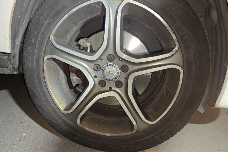 Used Mercedes-Benz GLK-Class 2013 Facelift GLK 300 4MATIC Luxury Edition