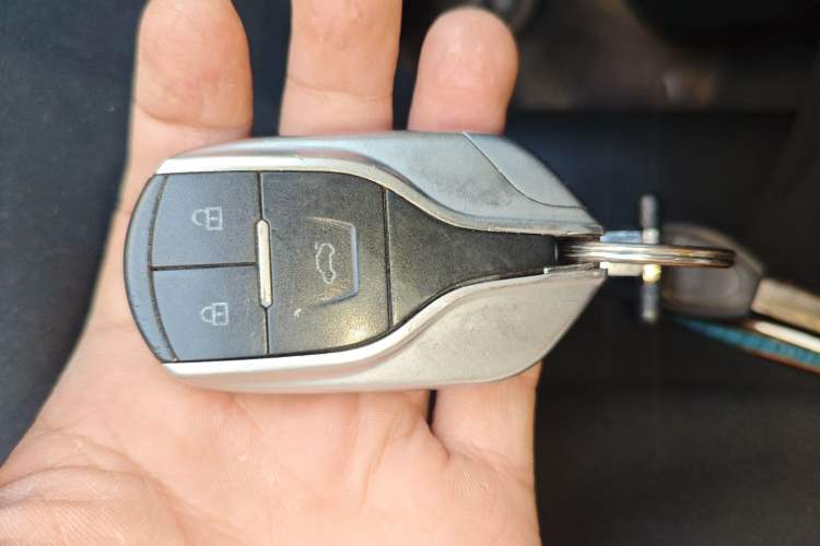 Used Hanteng X7 2016 1.5T Manual Luxury Edition