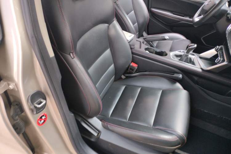 Used Geely Auto Binray 2019 200T Manual Binchi Edition
