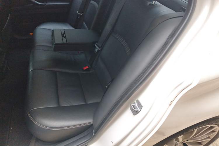 Used BMW 5 Series 2014 535i Design Package Model Left Rear Seat