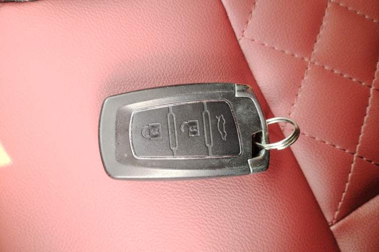 Used FORTHING T5 2018 230T CVT Smart Enjoyment Version