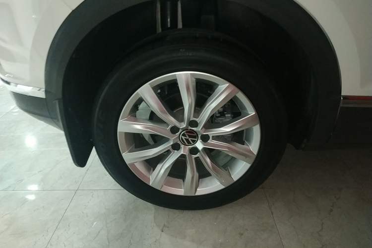 Used Volkswagen T-ROC 2022 280TSI DSG Two-Wheel Drive Elite PLUS