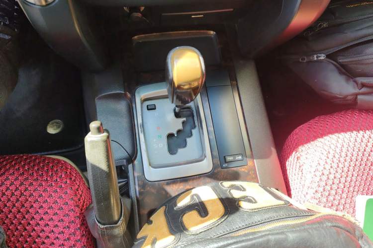 Used Toyota Land Cruiser 
