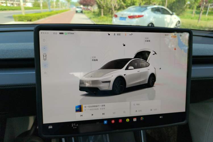 Used Tesla Model Y 2025 Rear-Wheel-Drive Version
