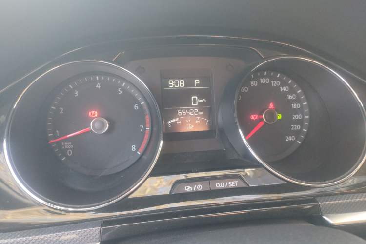 Used Volkswagen C-TREK 2017 1.6L Automatic Comfort Model
