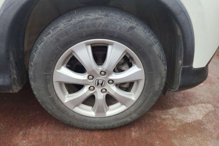 Used Honda CR-V 2012 2.0L two-wheel drive urban version