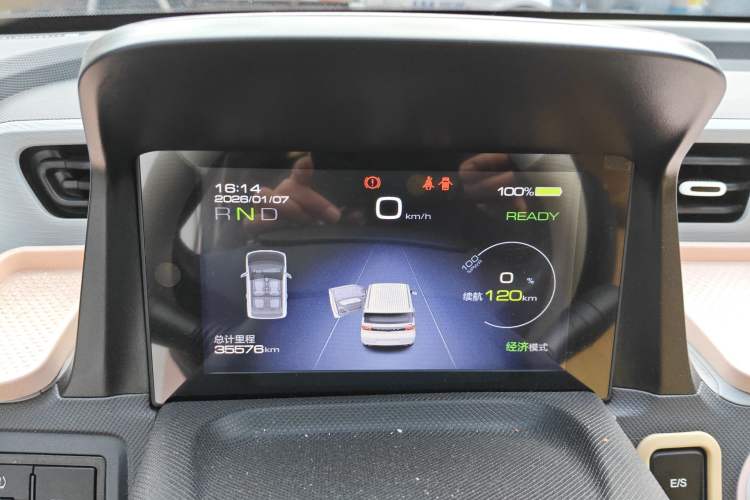 Used Wuling Hongguang MINIEV 2021 Macaron Fashion Model Lithium Iron Phosphate
