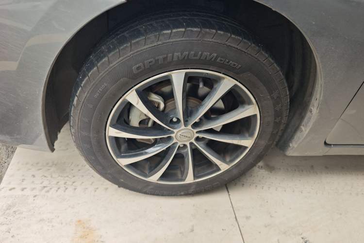 Used Nissan Sylphy 2021 Classic 1.6XE CVT Comfort Edition Left Front Wheel Hub