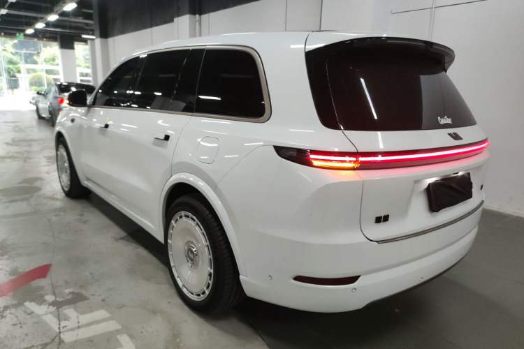 Used Li Auto L9 2025 Ultra Smart Refreshed Edition Exterior 2