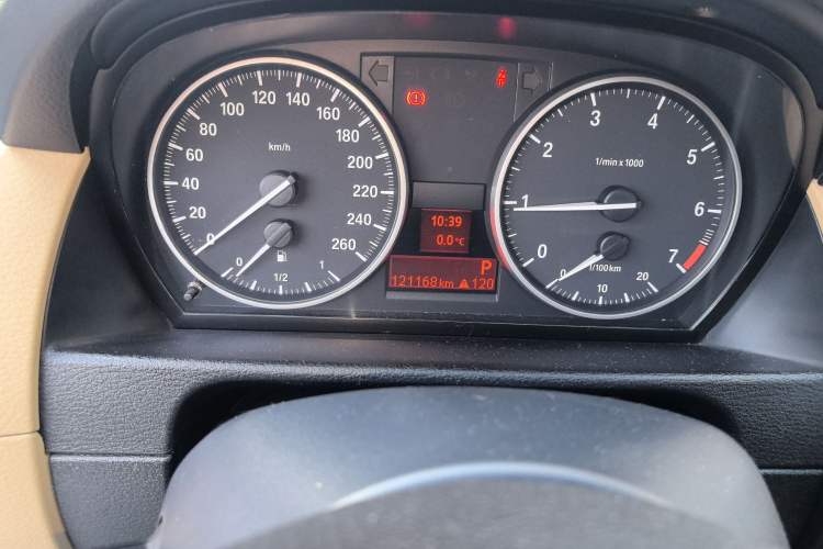 Used BMW X1 2012 sDrive18i Luxury Edition