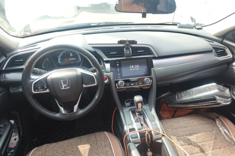 Used Honda Civic 2016 220TURBO CVT Luxury Edition
