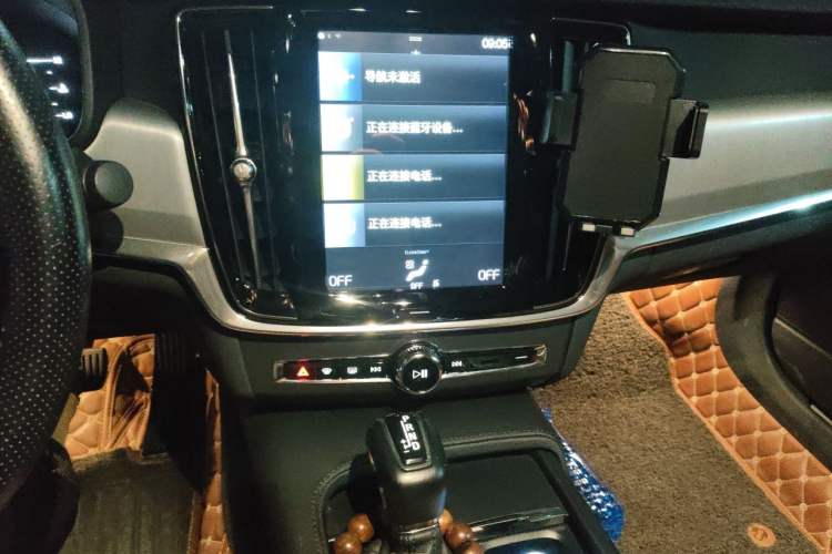 Used Volvo S90 2018 T4 Zhiyi Edition