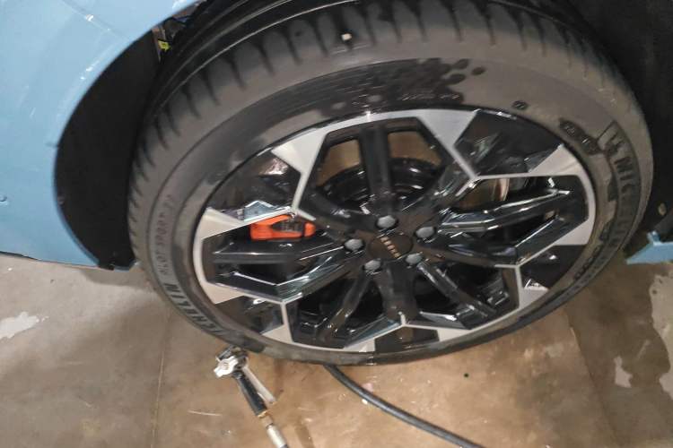 Used Zeekr 007GT 2025 Four-Wheel Drive Intelligent Driving Version 75 kWh
