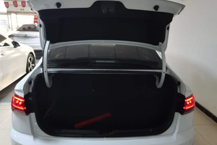 Used Volkswagen Bora 2023 300TSI DSG Prestige Edition