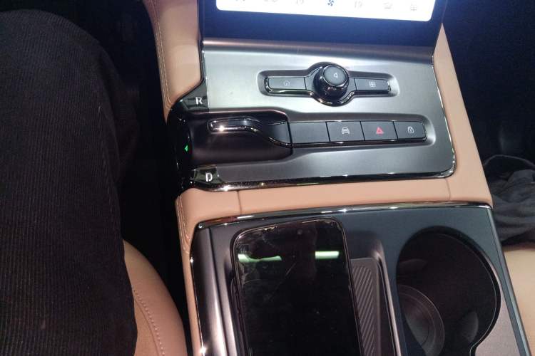 Used Nio ES6 2019 430 km Performance Version
