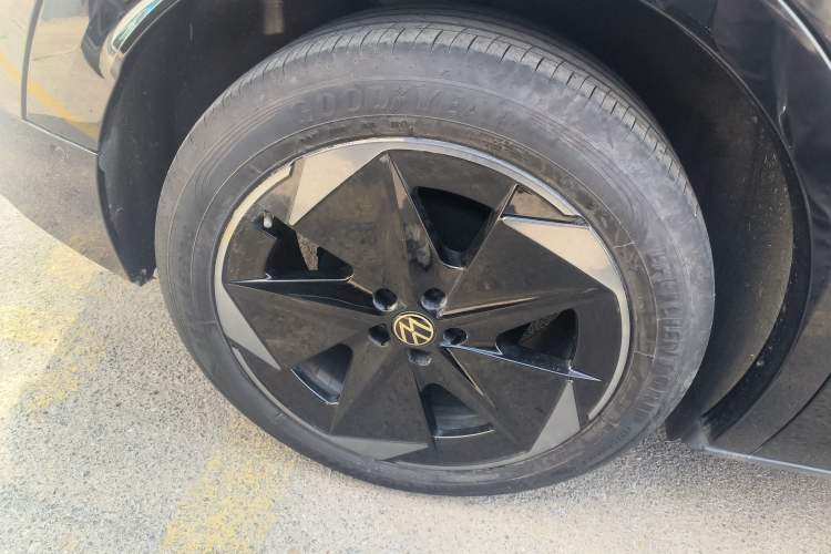 Used Volkswagen ID.UNYX 2024 Pro Long-Range Version Exterior 5