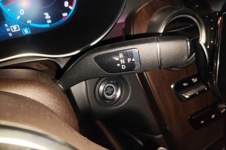 Used Mercedes-Benz GLC 2021 GLC 300 L 4MATIC Dynamic Model
