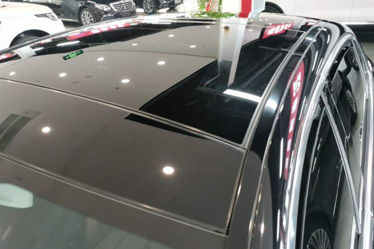 Used Mercedes-Benz E-Class 2020 Restyled E 300 L Exclusive Edition Roof