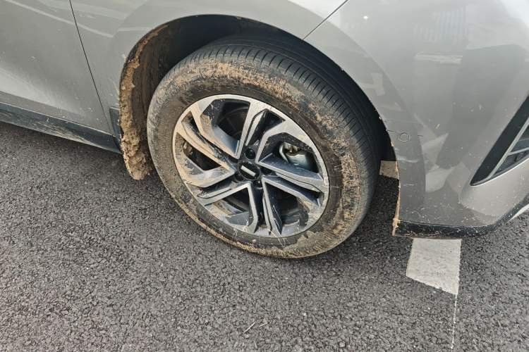 Used Wey Macchiato DHT-PHEV 2021 1.5L Master Edition Right Front Wheel Hub