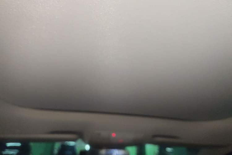 Used Mercedes-Benz E-Class 2018 E 300 L Sporty and Stylish Model