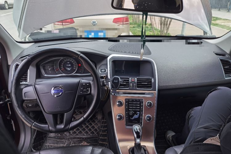 Used Volvo XC60 2017 T5 Smart Upgrade Edition