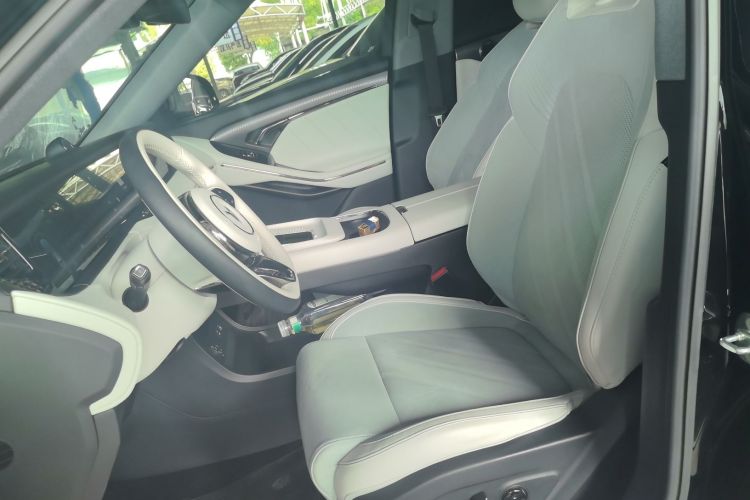 Used VOYAH FREE 2025 318 318 km Rear-Drive Touring Edition Left Front Seat