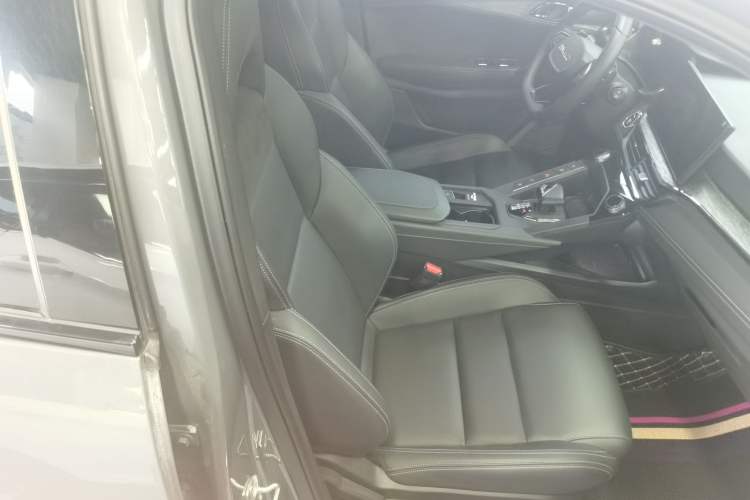 Used Lynk & Co 06 2023 Remix 1.5T JinPro