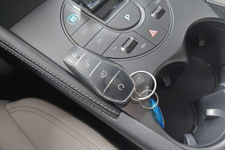 Used BYD Seal 06 New Energy 2024 DM-i 80KM Prestige Model