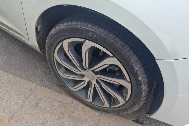 Used Geely Auto Emgrand GL 2021 UP 1.4T CVT Luxury Edition