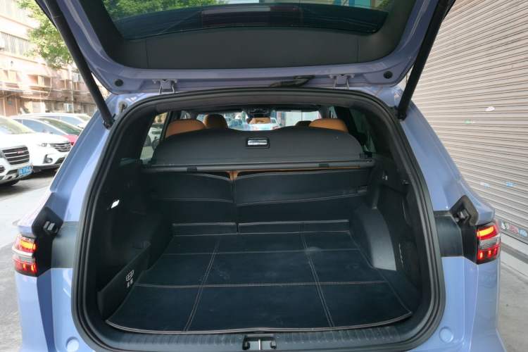 Used Geely Auto Monjaro L Extended Range Electric Version 2022 1.5T DHT Range-Extending Electric Supreme Edition
