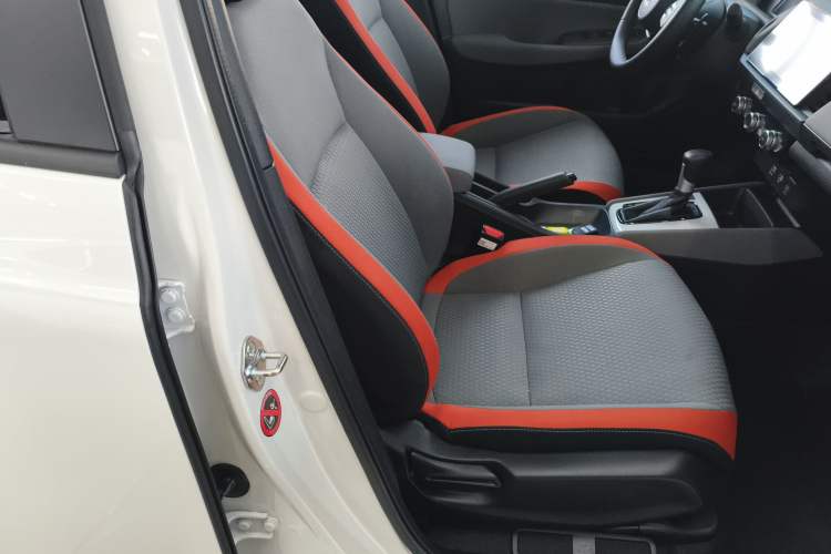 Used Honda LIFE 2021 1.5L CVT SPO-SS Dynamic Edition
