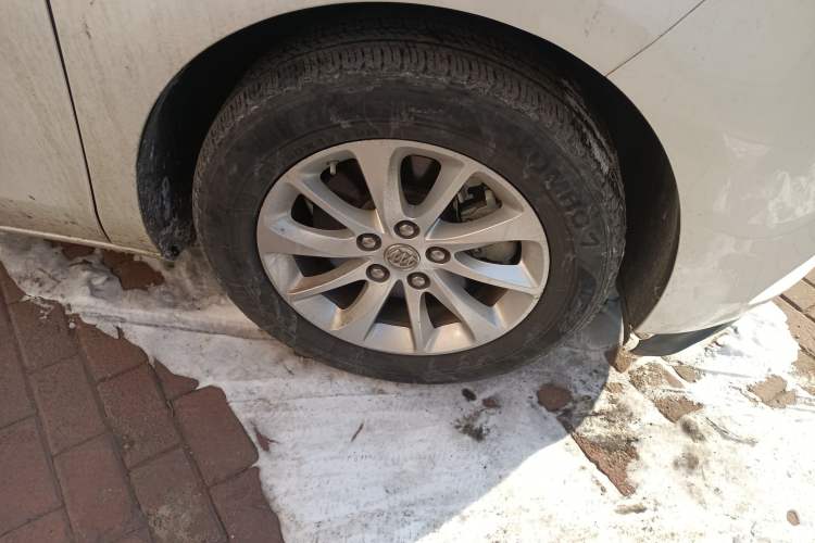 Used Buick GL8 2017 ES 28T Comfort Model China V Standard