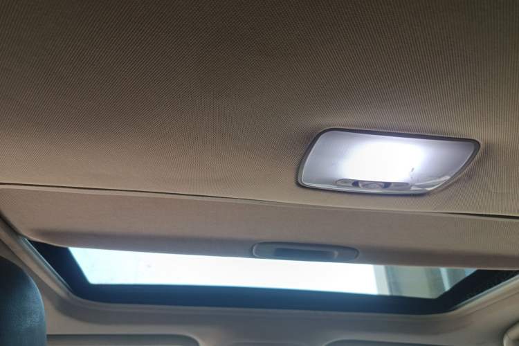 Used BYD Qin New Energy 2017 Qin EV300 Luxury Edition Headliner