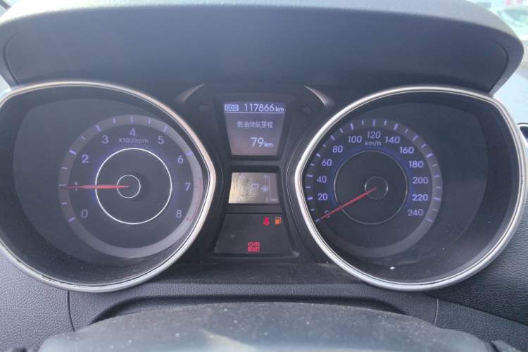 Used Hyundai Elantra (5th Generation / Langdong) 2016 1.6L Automatic Prestige Model
